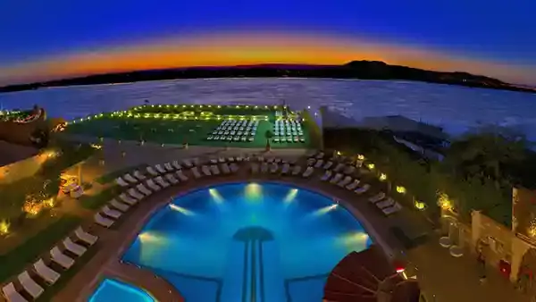 sonesta st george luxor zwembad